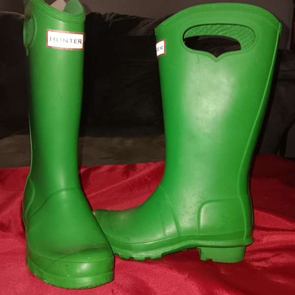 Hunter boots sz 2 green - Picture 2 of 2